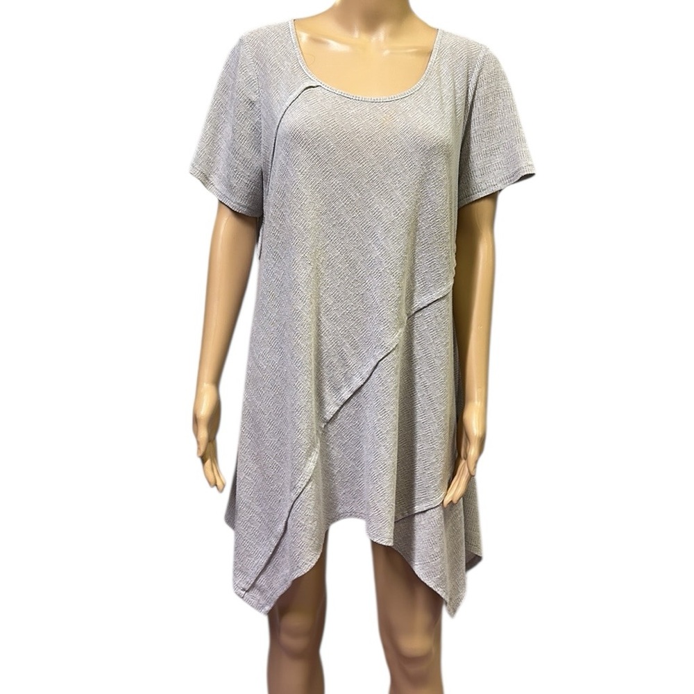 SJS Light Gray Pullover Knit Asymmetrical Hem Short Sleeve Tunic Top Womens 1X